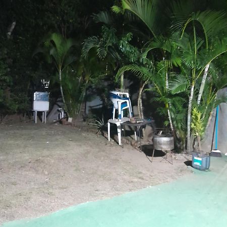 Residencial Villa Salvador Buitenkant foto